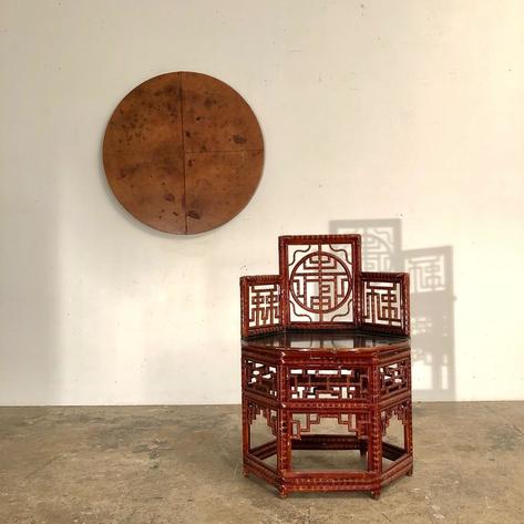 1980 Asian spirit throne