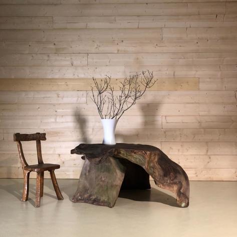 Primitive table